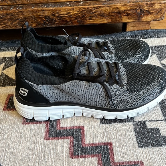 Skechers Other - Sketchers S Sport shoes